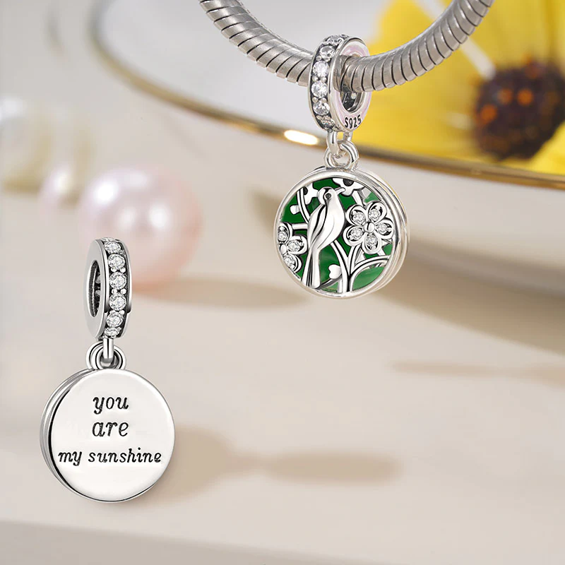 Pendentif Oiseau et Fleurs avec Gravure "Tu es Mon Solril" en Argent  925 - Image 2
